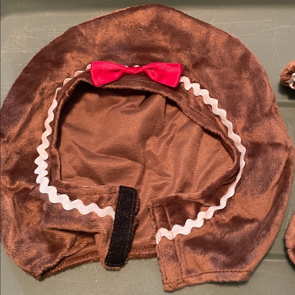 Christmas Holiday Child Gingerbread Costume Size
Toddler 1-2 yrs old NWT - Picture 11 of 11